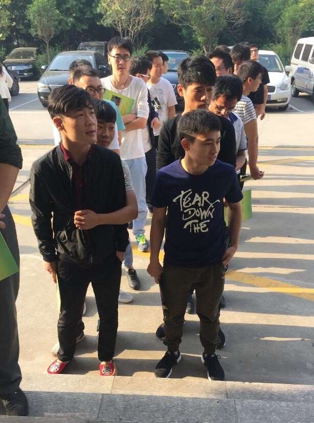 ְҵ������� ΪԱ���������򵥡�