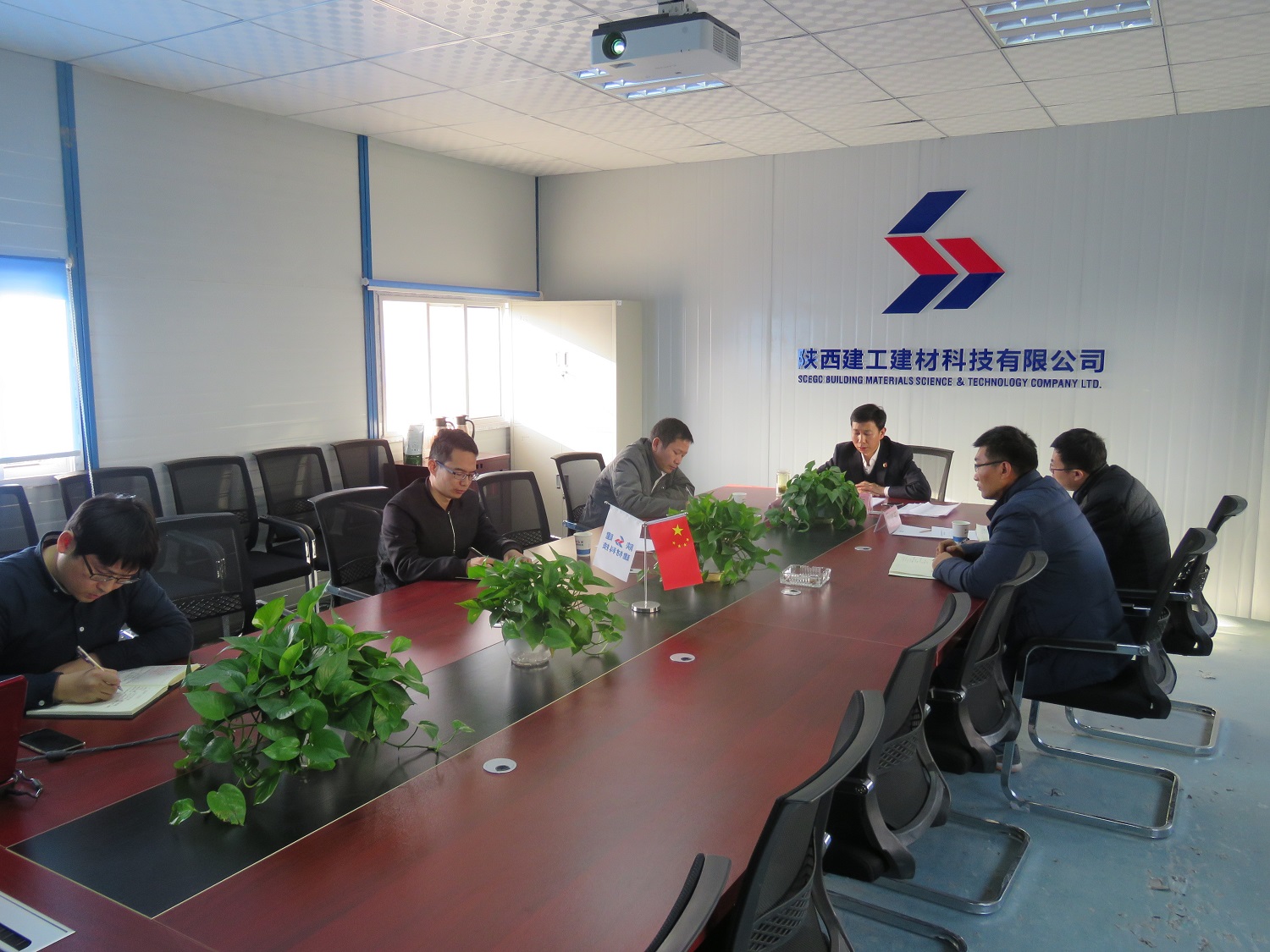 �½����ĿƼ���˾����ʮ�Ŵ���