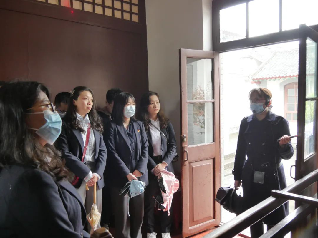 �±���(�й���)���޹�˾ - ����