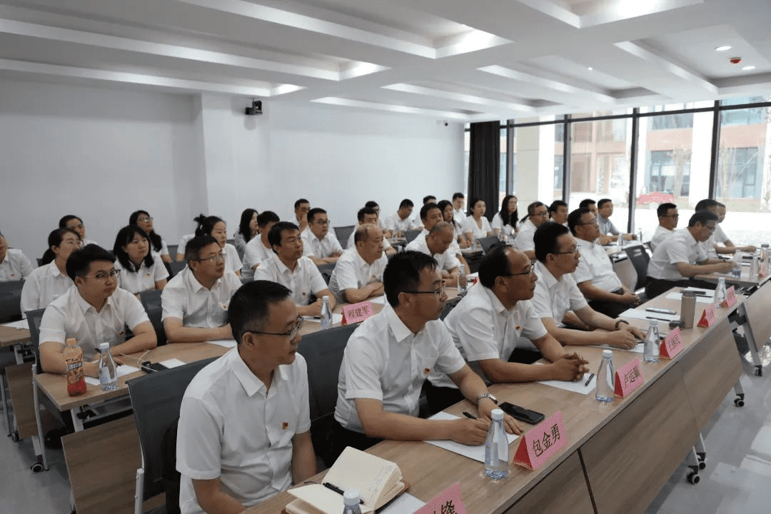 �±���(�й���)���޹�˾ - ����