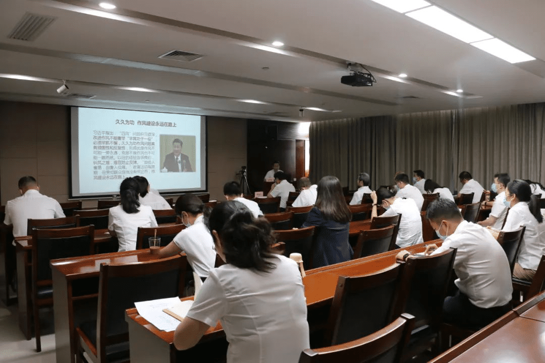 �±���(�й���)���޹�˾ - ����