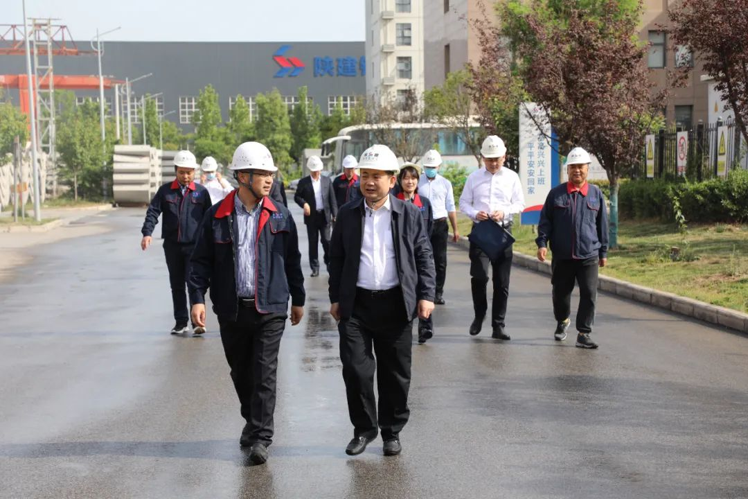 �½���Ͷ���Ŷ��³�����ί����Ǹ�������Ӹ��²㵥λ������̸