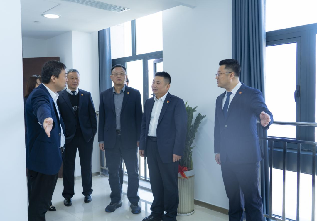 �±���(�й���)���޹�˾ - ����