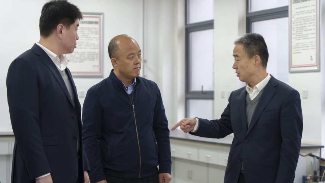 �±���(�й���)���޹�˾ - ����