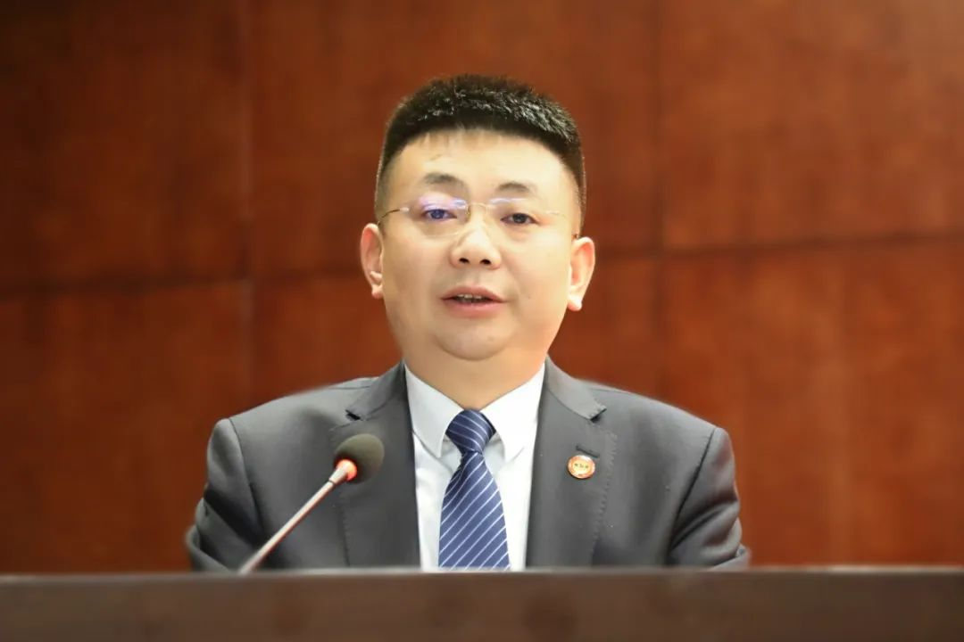 �±���(�й���)���޹�˾ - ����