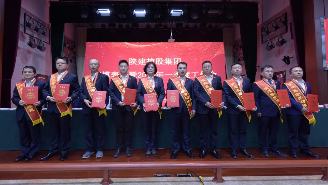 ���� �½������Ͷ�ģ����