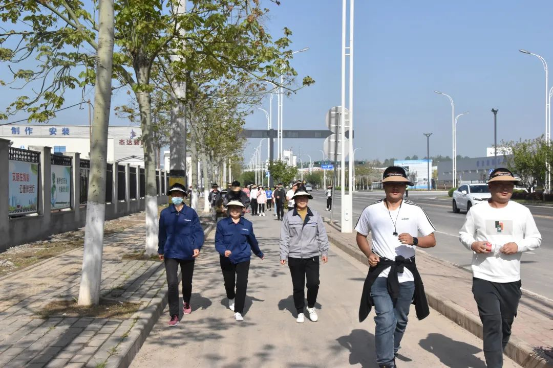 �±���(�й���)���޹�˾ - ����