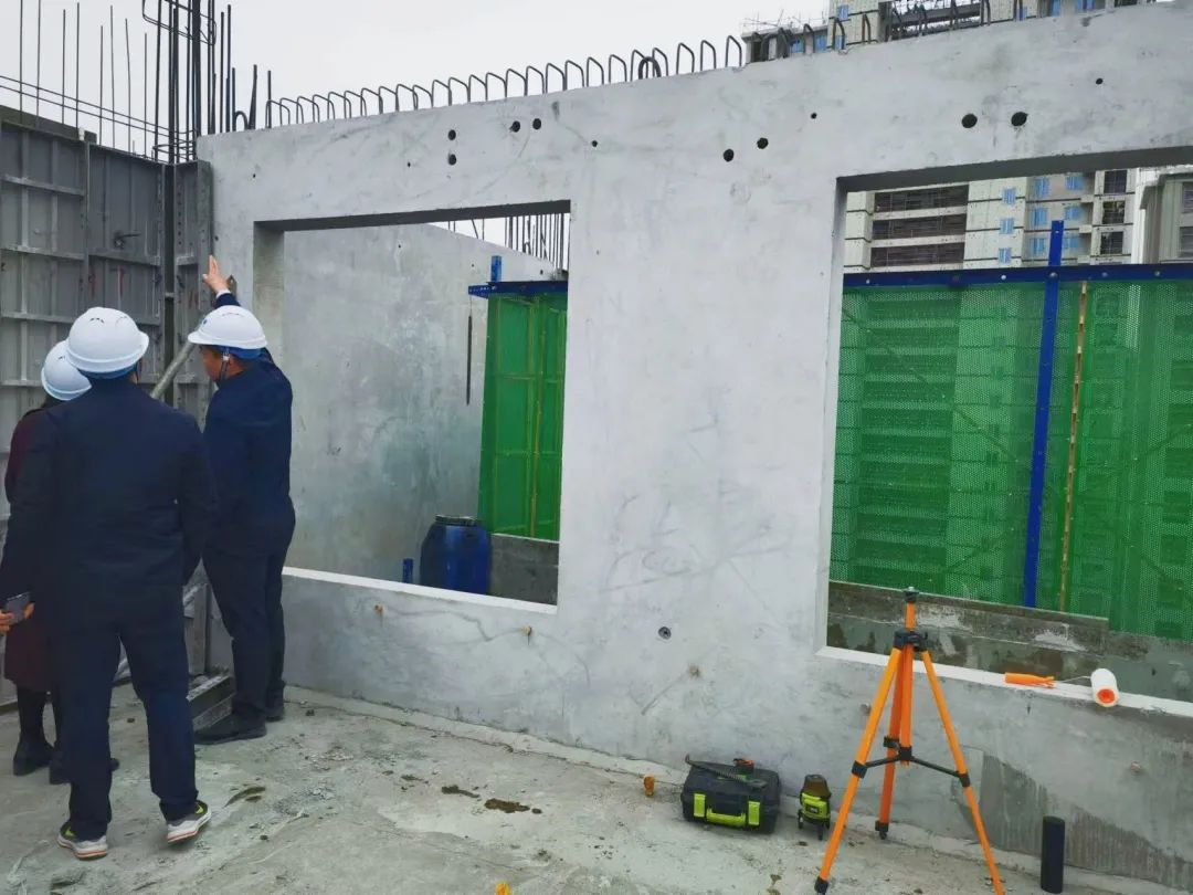 �±���(�й���)���޹�˾ - ����