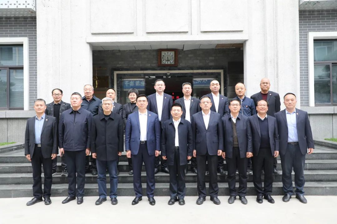 �±���(�й���)���޹�˾ - ����