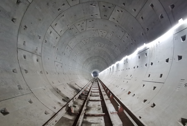 �±���(�й���)���޹�˾ - ����