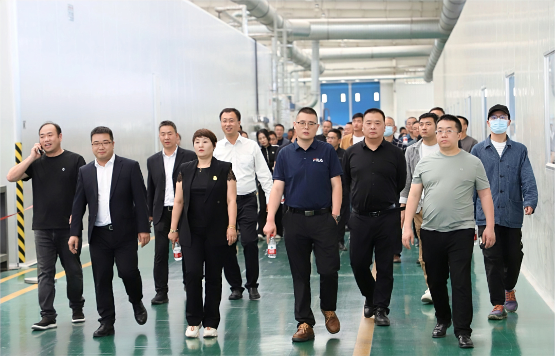 �±���(�й���)���޹�˾ - ����