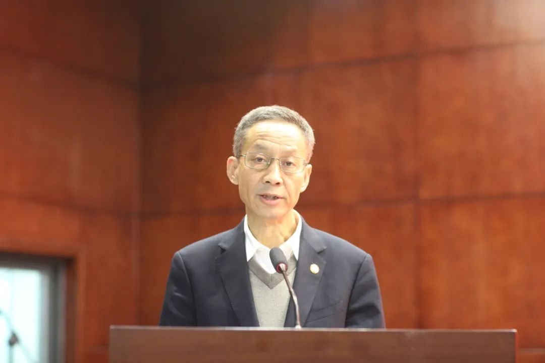 �±���(�й���)���޹�˾ - ����