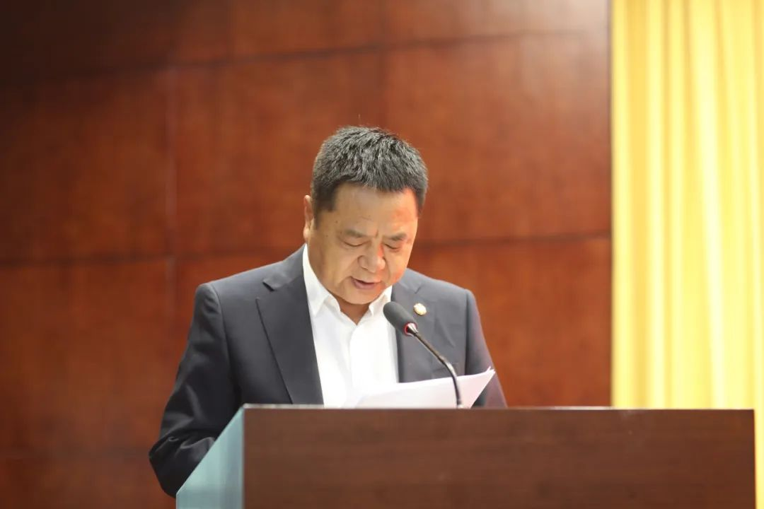 �±���(�й���)���޹�˾ - ����