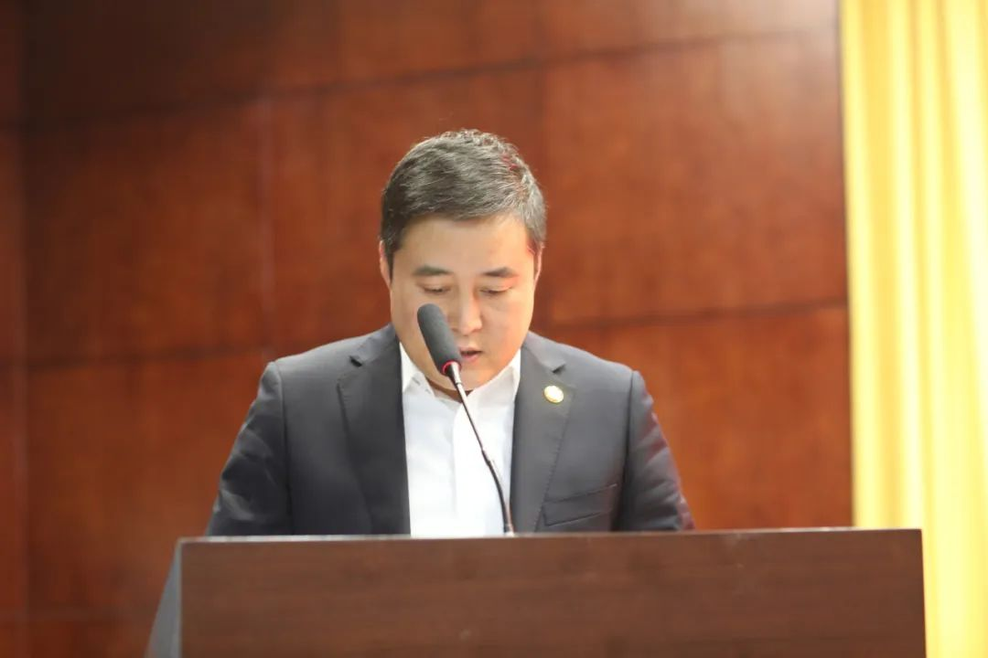 �±���(�й���)���޹�˾ - ����