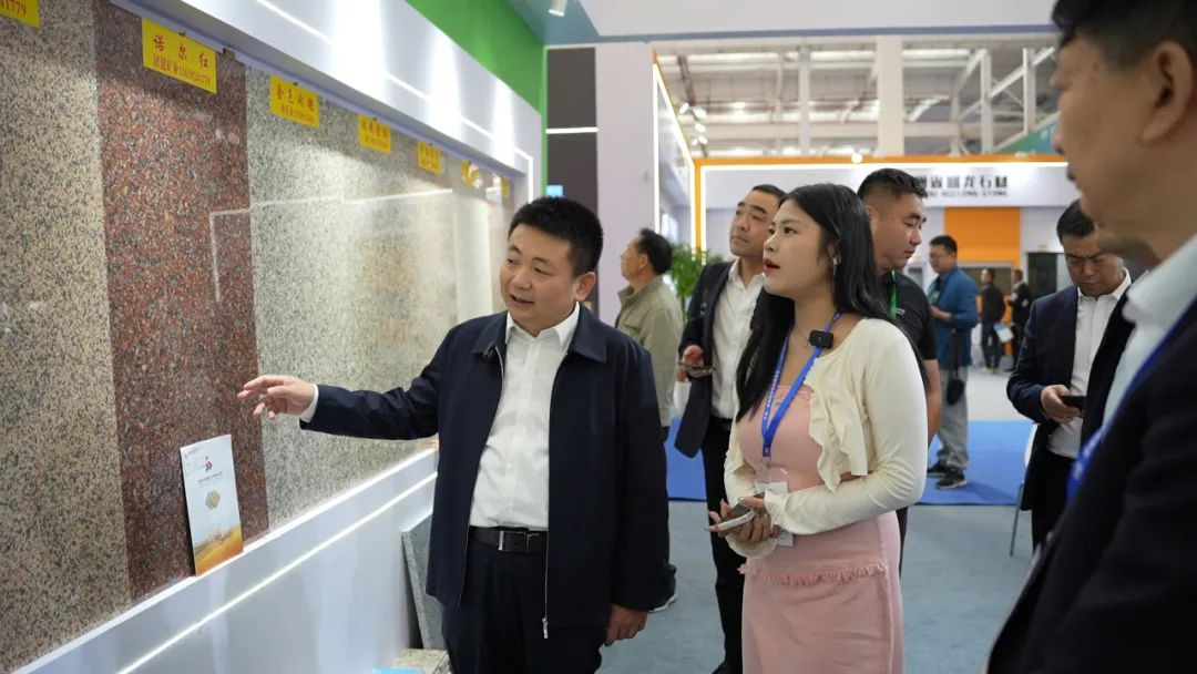 �±���(�й���)���޹�˾ - ����