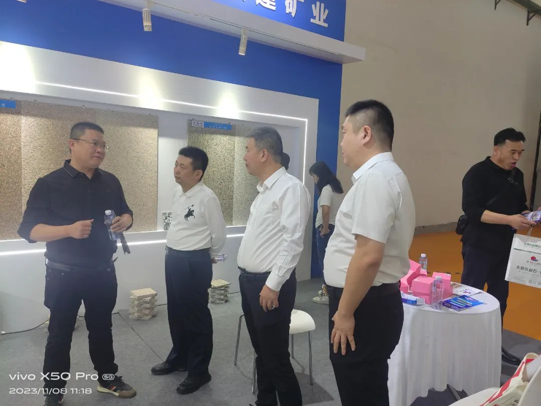 �±���(�й���)���޹�˾ - ����