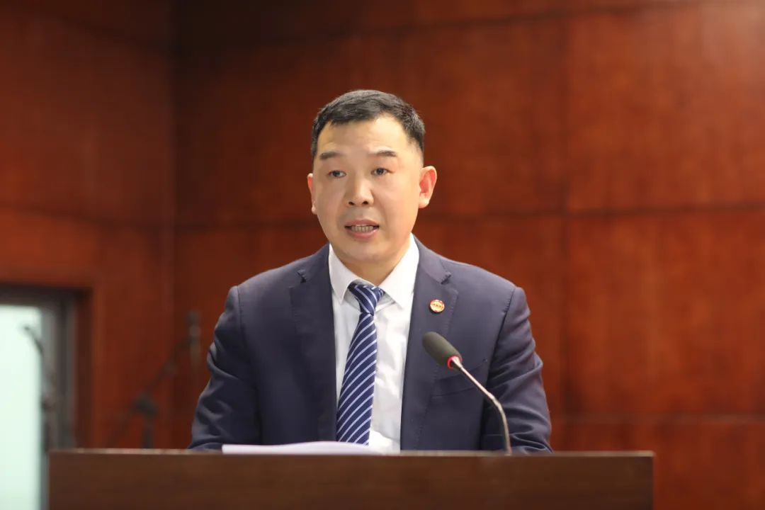 �±���(�й���)���޹�˾ - ����