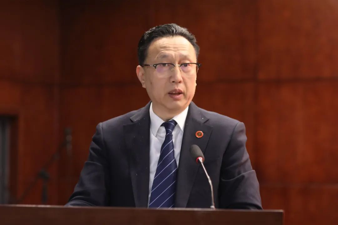 �±���(�й���)���޹�˾ - ����