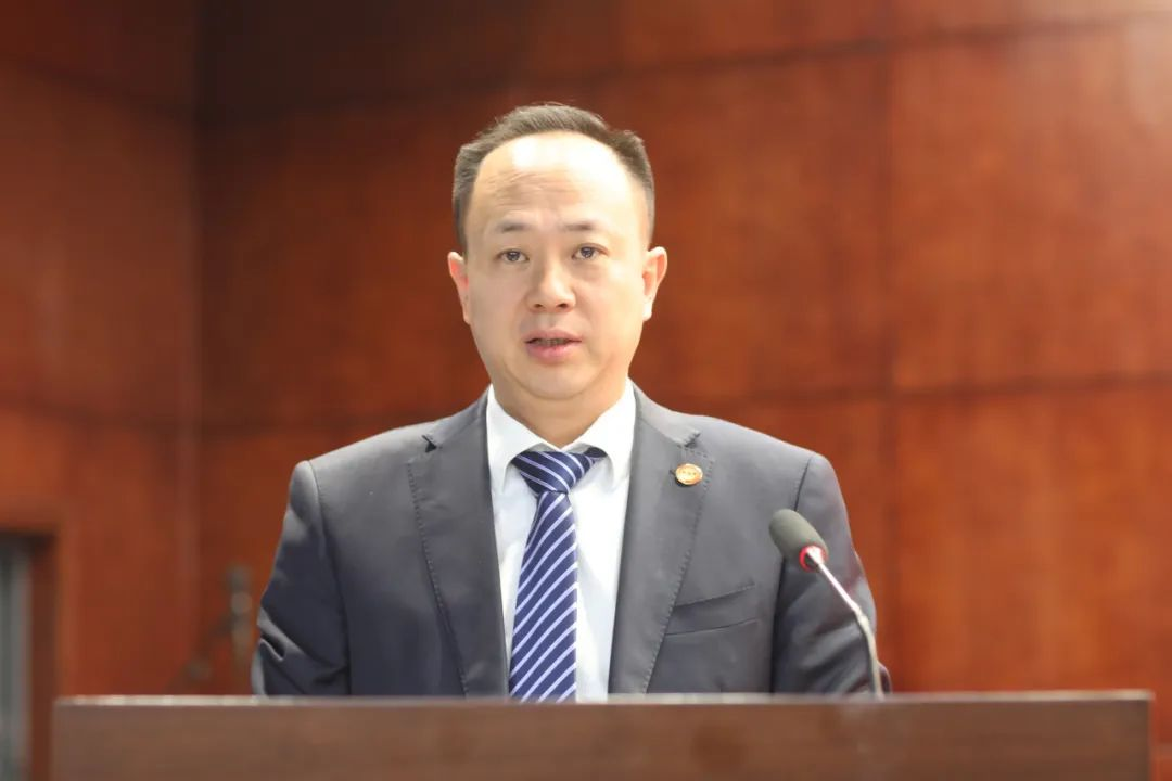 �±���(�й���)���޹�˾ - ����