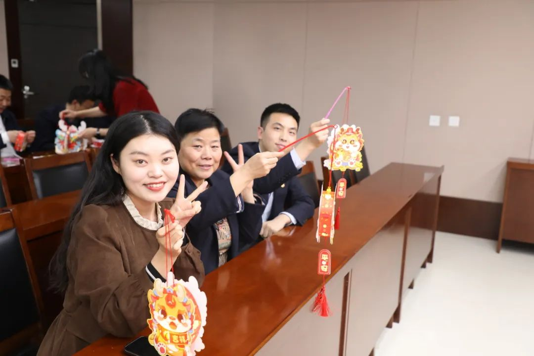 �±���(�й���)���޹�˾ - ����