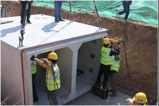 �غ��¶����������ۺϹ�����Ŀ